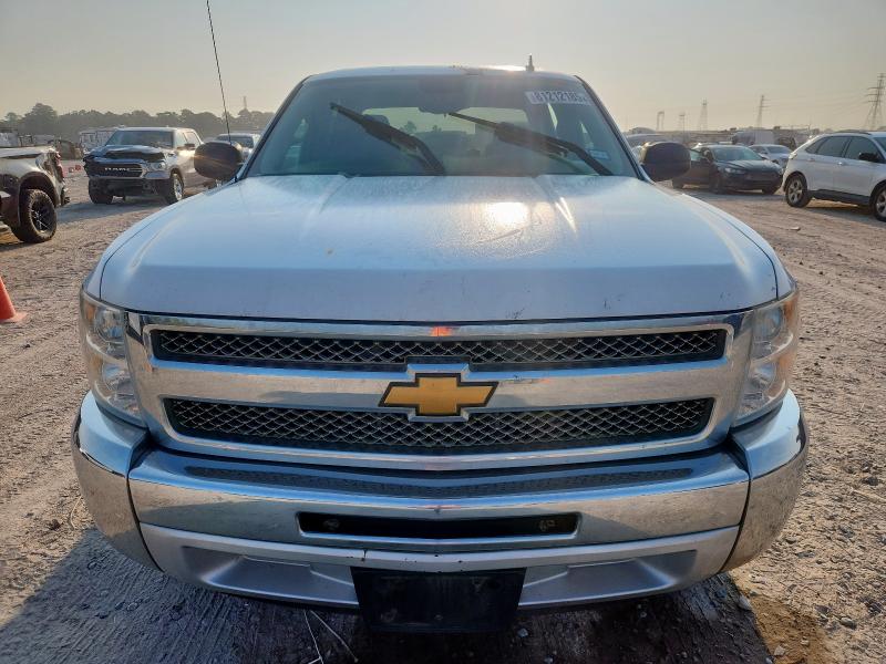 3GCPCSE05DG109775 - 2013 CHEVROLET SILVERADO C1500 LT 白色 照片 5