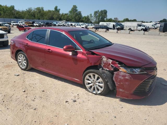 4T1C11AK6LU366702 - 2020 TOYOTA CAMRY LE Tünd qırmızı foto 4