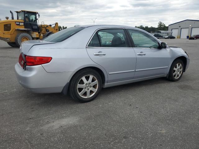 1HGCM66535A013089 - 2005 HONDA ACCORD EX SILVER photo 3