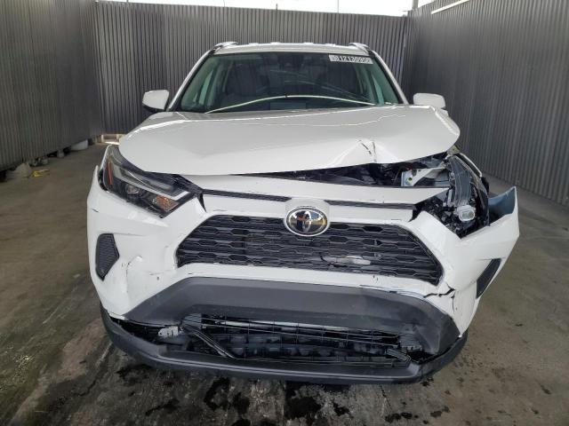 2T3W1RFV5RW309308 - 2024 TOYOTA RAV4 XLE 白色 照片 5