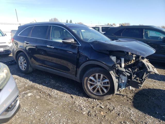 5XYPG4A52GG132256 - 2016 KIA SORENTO LX BLACK photo 4