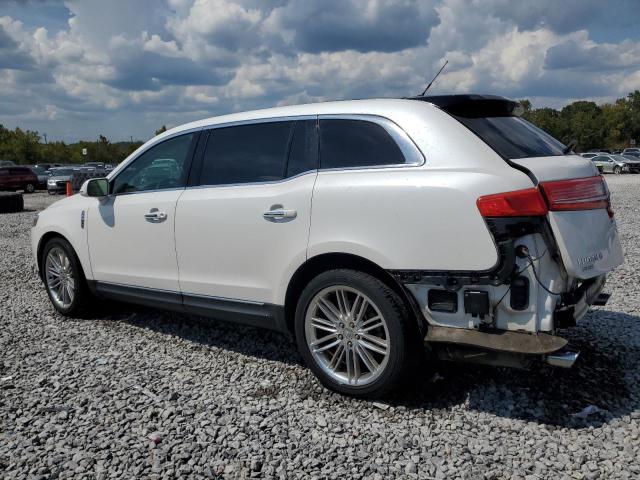 2LMHJ5AT2DBL55276 - 2013 LINCOLN MKT Ақ фото 2