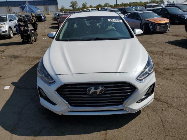 5NPE24AF6KH799282 - 2019 HYUNDAI SONATA SE თეთრი ფოტო 5