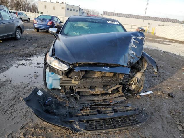 3FA6P0H70FR277530 - 2015 FORD FUSION SE BLACK photo 5