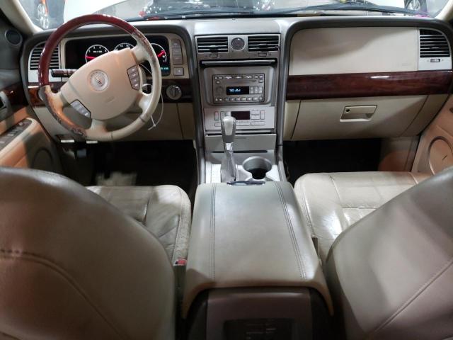 5LMFU28R44LJ24508 - 2004 LINCOLN NAVIGATOR BEIGE photo 8