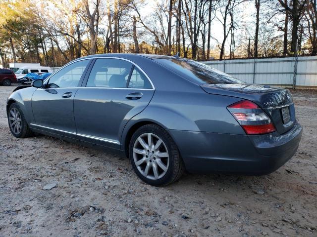 WDDNG71X97A068975 - 2007 MERCEDES-BENZ S 550 GRAY photo 2