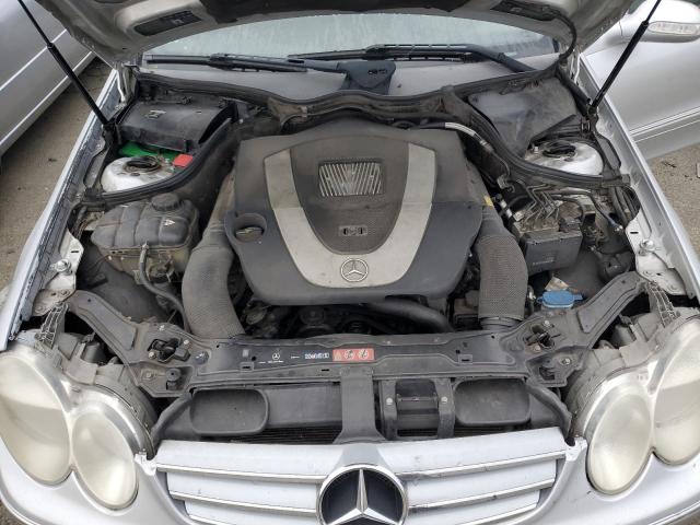 WDBTK56F68F252889 - 2008 MERCEDES-BENZ CLK 350 SILVER photo 11