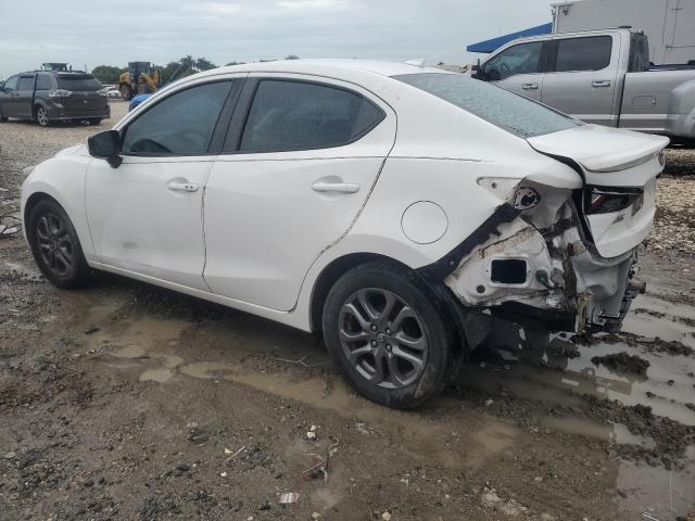 3MYDLBYV1KY522862 - 2019 TOYOTA YARIS L თეთრი ფოტო 2