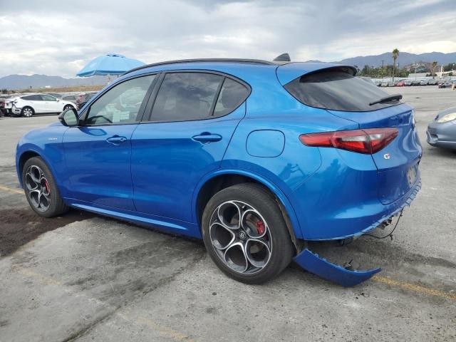 ZASPAKBN5P7D55366 - 2023 ALFA ROMEO STELVIO TI ლურჯი ფოტო 2