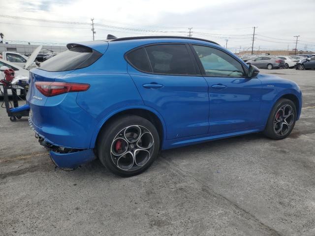 ZASPAKBN5P7D55366 - 2023 ALFA ROMEO STELVIO TI ლურჯი ფოტო 3