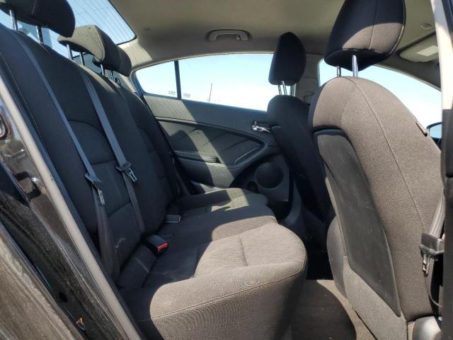 KNAFK4A62G5619062 - 2016 KIA FORTE LX BLACK photo 10