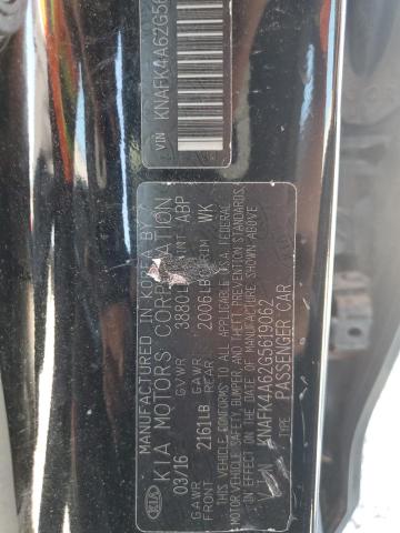 KNAFK4A62G5619062 - 2016 KIA FORTE LX BLACK photo 12