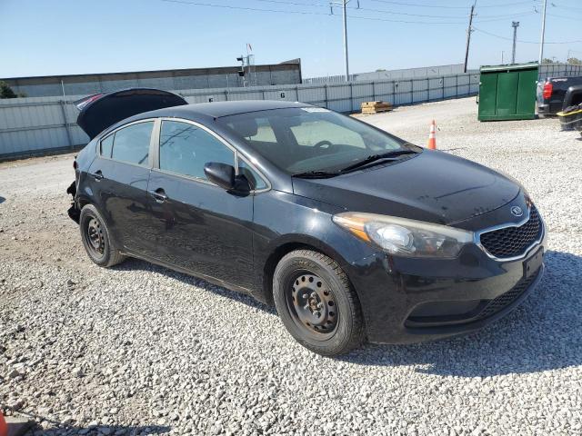 KNAFK4A62G5619062 - 2016 KIA FORTE LX BLACK photo 4