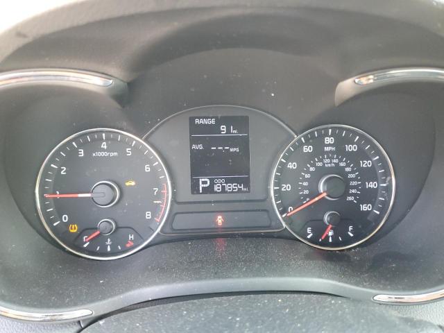 KNAFK4A62G5619062 - 2016 KIA FORTE LX BLACK photo 9