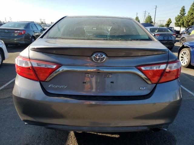 4T1BF1FK0FU010241 - 2015 TOYOTA CAMRY LE GRAY photo 6
