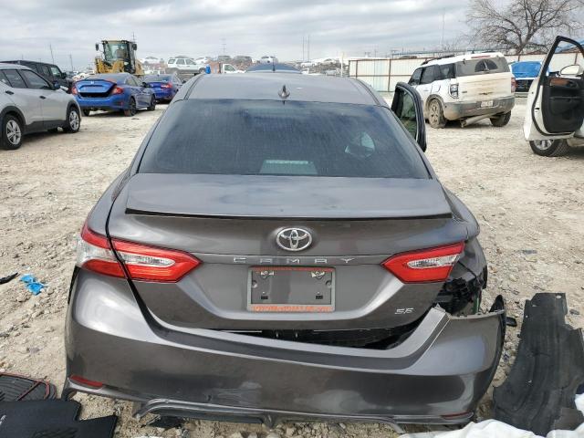 4T1G11AKXLU900804 - 2020 TOYOTA CAMRY SE GRAY photo 6