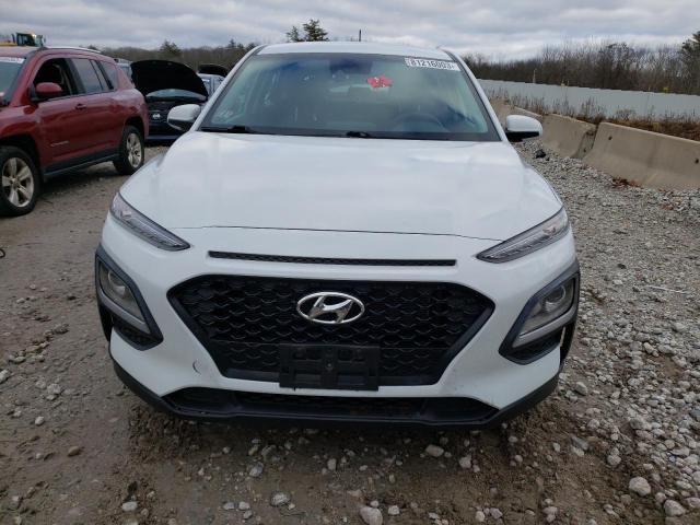 KM8K1CAA2MU701793 - 2021 HYUNDAI KONA SE WHITE photo 5