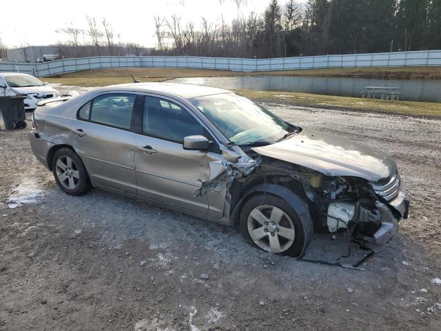 3FAHP07ZX8R261768 - 2008 FORD FUSION SE SILVER photo 4