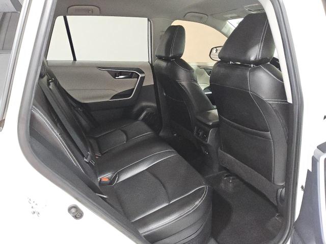 JTMRWRFV0PD193735 - 2023 TOYOTA RAV4 XLE 白色 照片 11