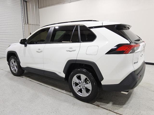 JTMRWRFV0PD193735 - 2023 TOYOTA RAV4 XLE 白色 照片 2