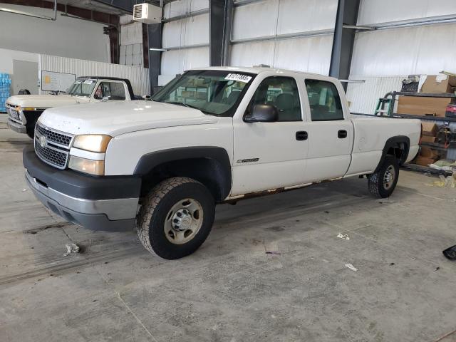2005 CHEVROLET SILVERADO C2500 HEAVY DUTY, 