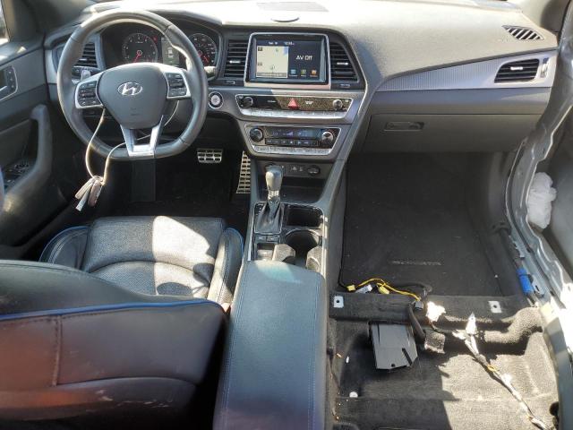 5NPE34AB8JH625674 - 2018 HYUNDAI SONATA SPORT Argent photo 8