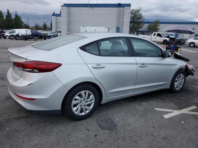 5NPD74LF5JH259561 - 2018 HYUNDAI ELANTRA SE SILVER photo 3