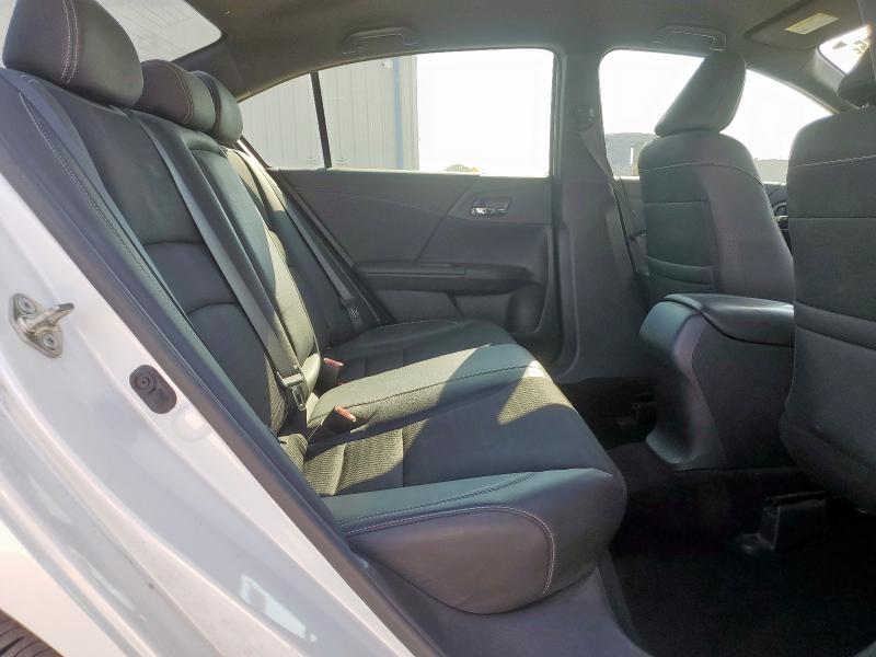 1HGCR2F54HA196209 - 2017 HONDA ACCORD SPORT WHITE photo 10