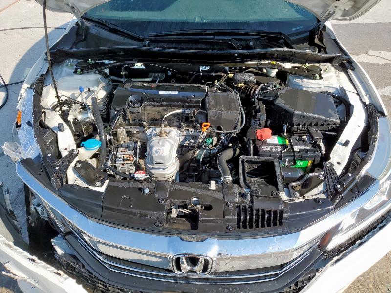 1HGCR2F54HA196209 - 2017 HONDA ACCORD SPORT WHITE photo 11