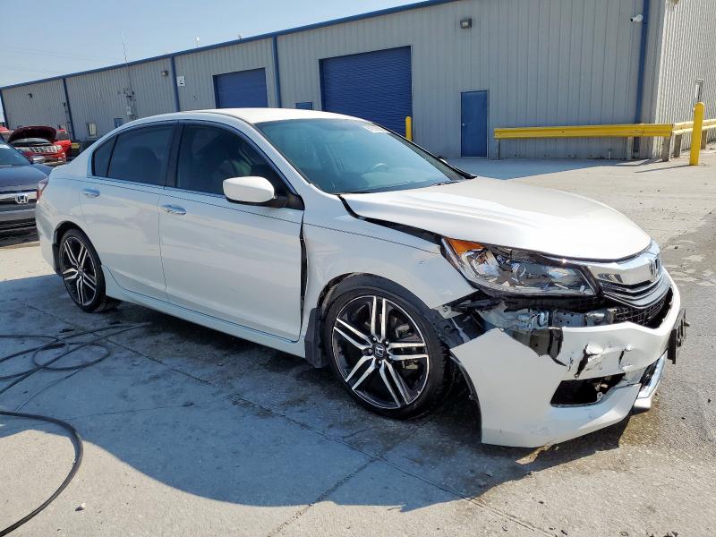 1HGCR2F54HA196209 - 2017 HONDA ACCORD SPORT WHITE photo 4