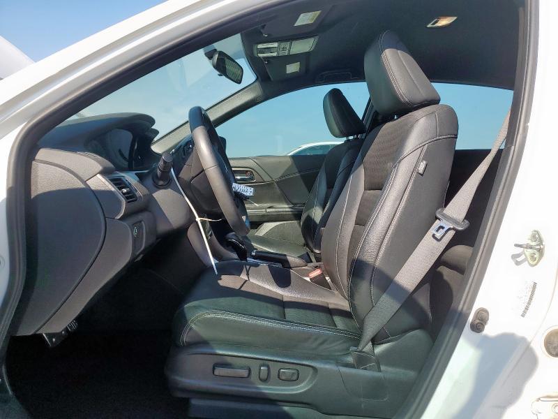 1HGCR2F54HA196209 - 2017 HONDA ACCORD SPORT WHITE photo 7