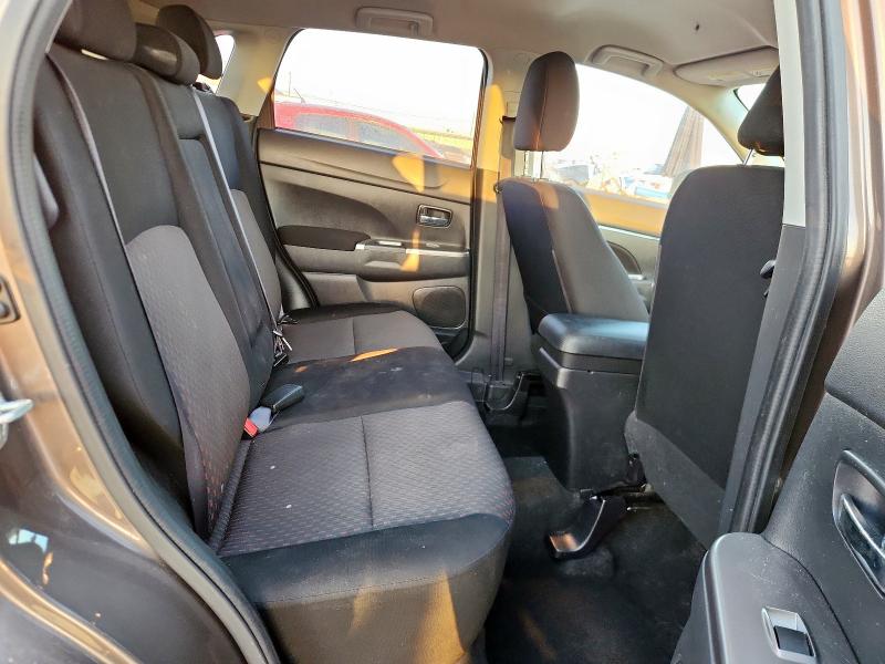 JA4AP3AU5KU031981 - 2019 MITSUBISHI OUTLANDER ES GRAY photo 11