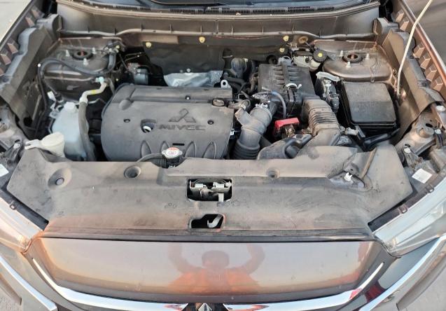 JA4AP3AU5KU031981 - 2019 MITSUBISHI OUTLANDER ES GRAY photo 12