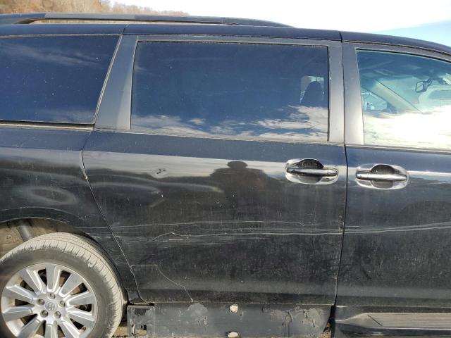 5TDYK3DC9FS586187 - 2010 TOYOTA SIENNA XLE 黑色 照片 11