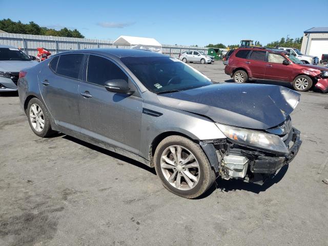 5XXGM4A77DG225607 - 2013 KIA OPTIMA LX GRAY photo 4