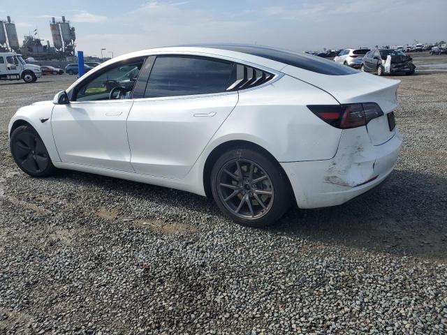 5YJ3E1EB0LF619539 - 2020 TESLA MODEL 3 Blanc photo 2