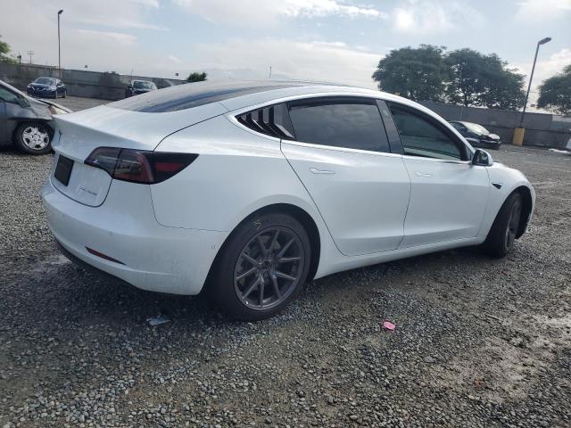 5YJ3E1EB0LF619539 - 2020 TESLA MODEL 3 Blanc photo 3