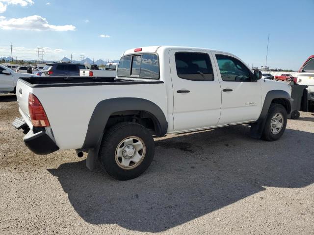 3TMJU4GN7DM144486 - 2013 TOYOTA TACOMA DOUBLE CAB PRERUNNER WHITE photo 3