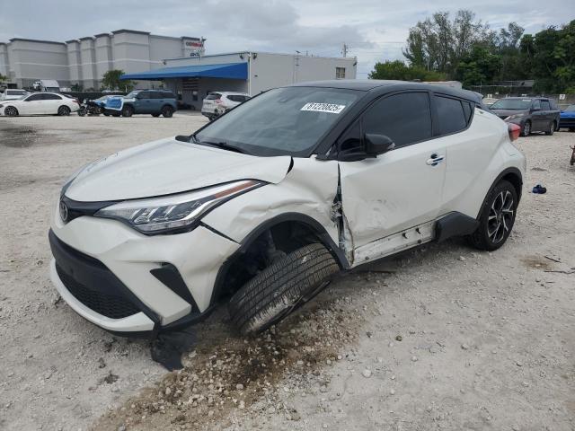 2020 TOYOTA C-HR XLE, 