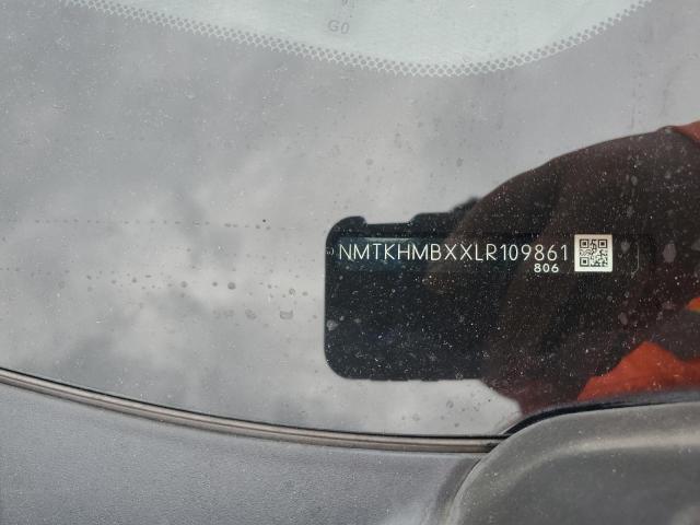 NMTKHMBXXLR109861 - 2020 TOYOTA C-HR XLE WHITE photo 13