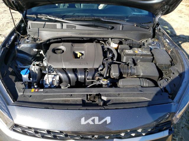 3KPF24AD0PE644144 - 2023 KIA FORTE LX GRAY photo 11