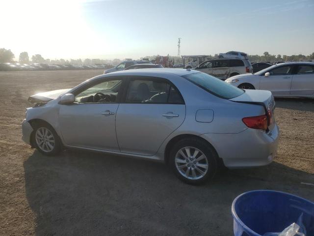 2T1BU40E29C142451 - 2009 TOYOTA COROLLA BASE Silber Foto 2