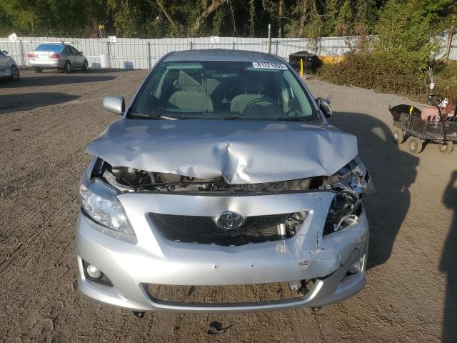 2T1BU40E29C142451 - 2009 TOYOTA COROLLA BASE Silber Foto 5