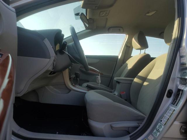 2T1BU40E29C142451 - 2009 TOYOTA COROLLA BASE Silber Foto 7