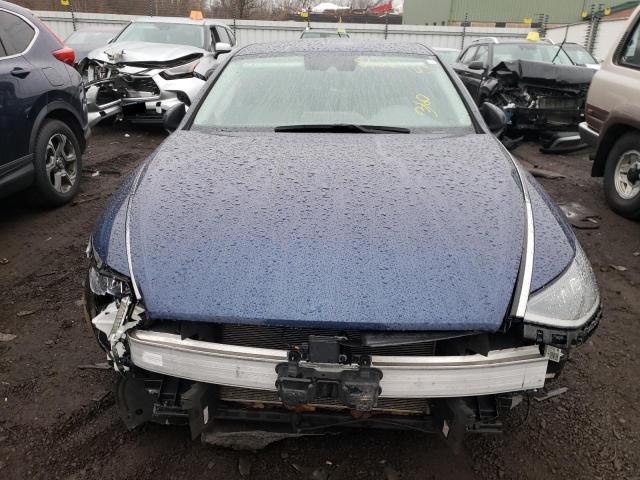 5NPEG4JA0LH037590 - 2020 HYUNDAI SONATA SE BLUE photo 5