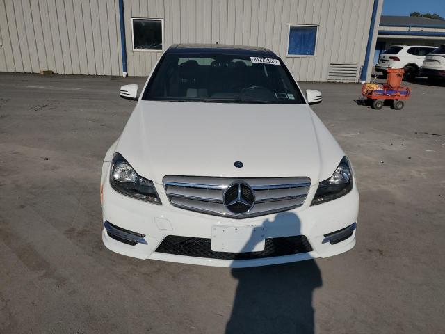 WDDGF8AB0EA893404 - 2014 MERCEDES-BENZ C 300 4MATIC WHITE photo 5