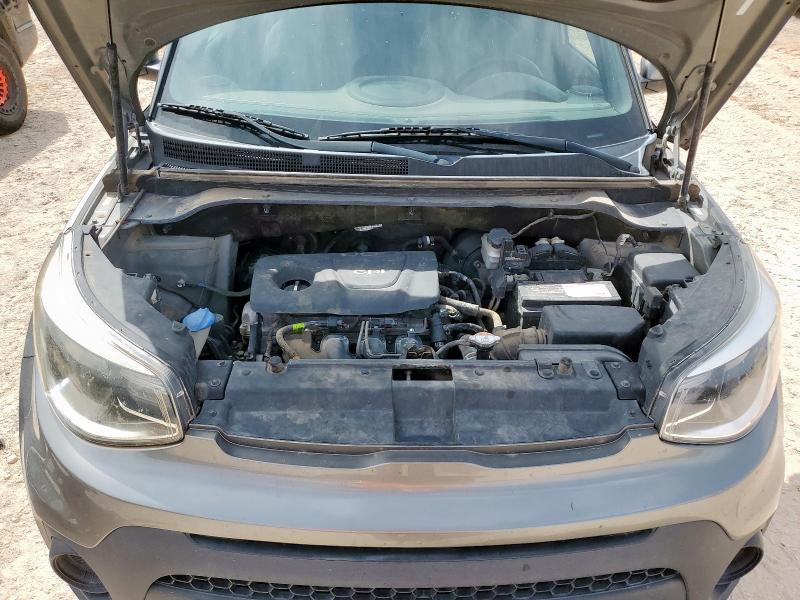 KNDJN2A23K7015622 - 2019 KIA SOUL ვერცხლისფერი ფოტო 12