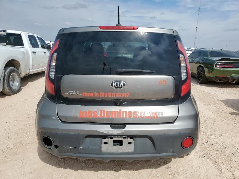 KNDJN2A23K7015622 - 2019 KIA SOUL ვერცხლისფერი ფოტო 6