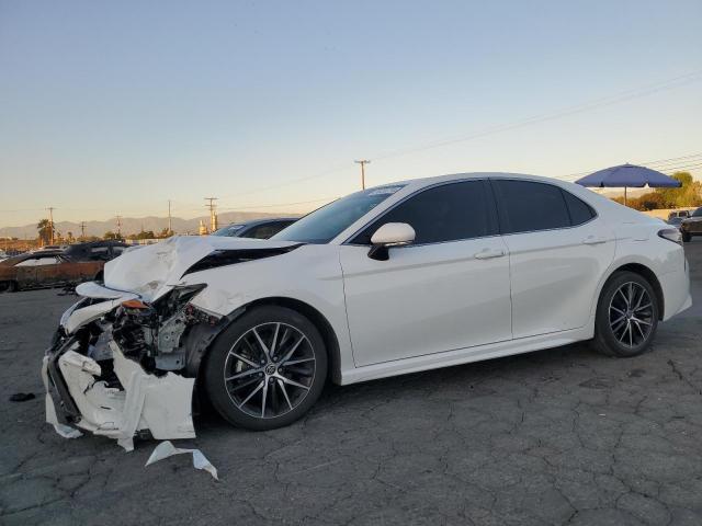 4T1G11AK5PU757556 - 2023 TOYOTA CAMRY SE NIGHT SHADE WHITE photo 1