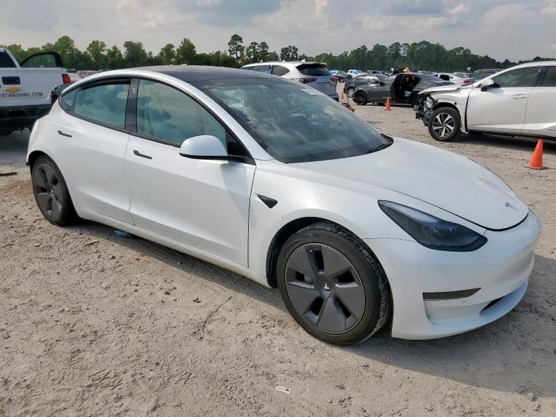 5YJ3E1EA2MF871074 - 2021 TESLA MODEL 3 თეთრი ფოტო 4